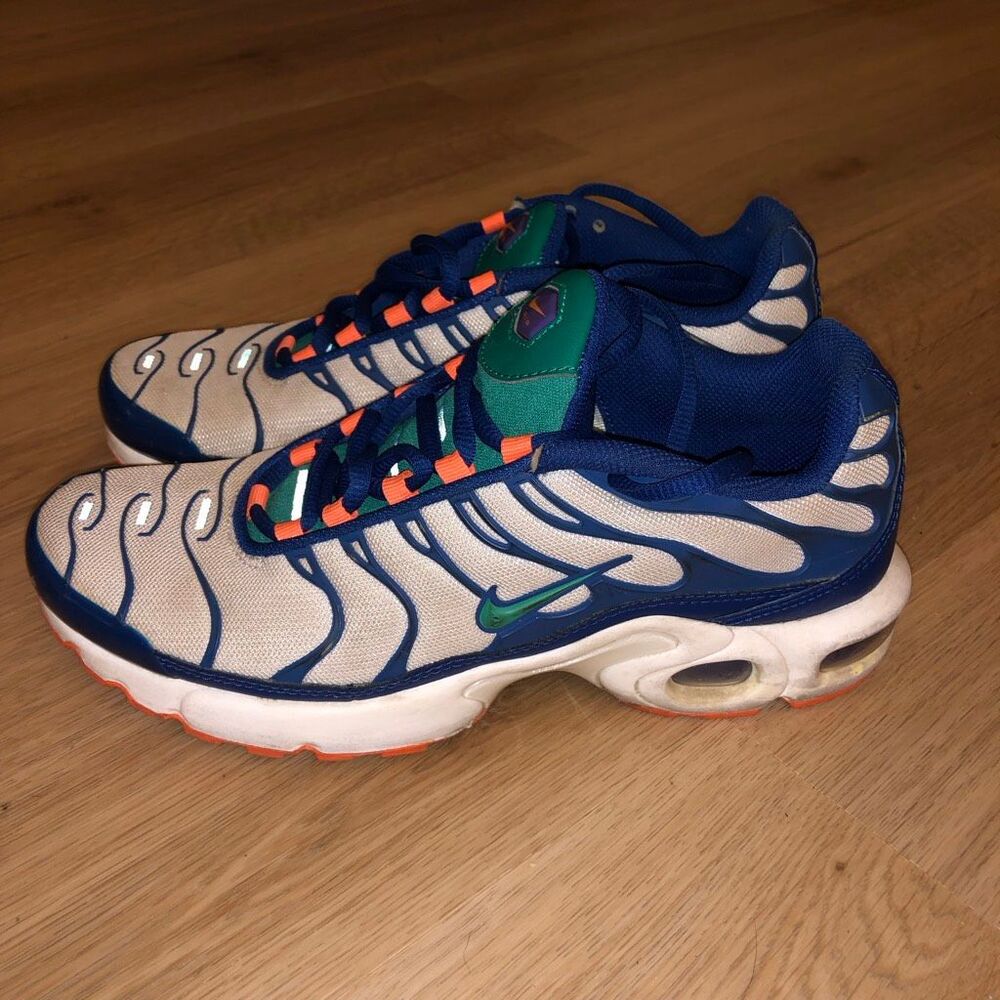 2018 Nike Air Max Plus Neptune Green Blue Sneakers Mens Boys Size 6.5 Womens 8